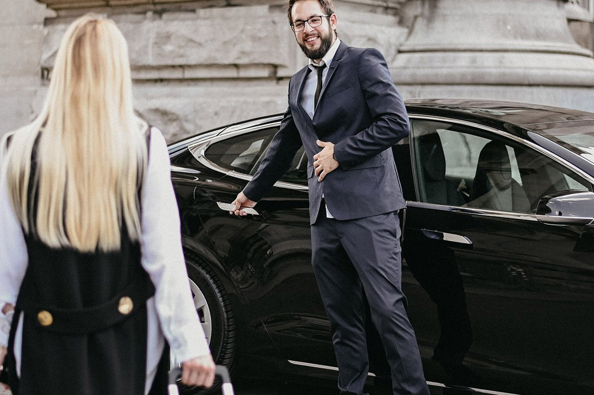 Zionsville Limo Services: When Should You Book One in Zionsville